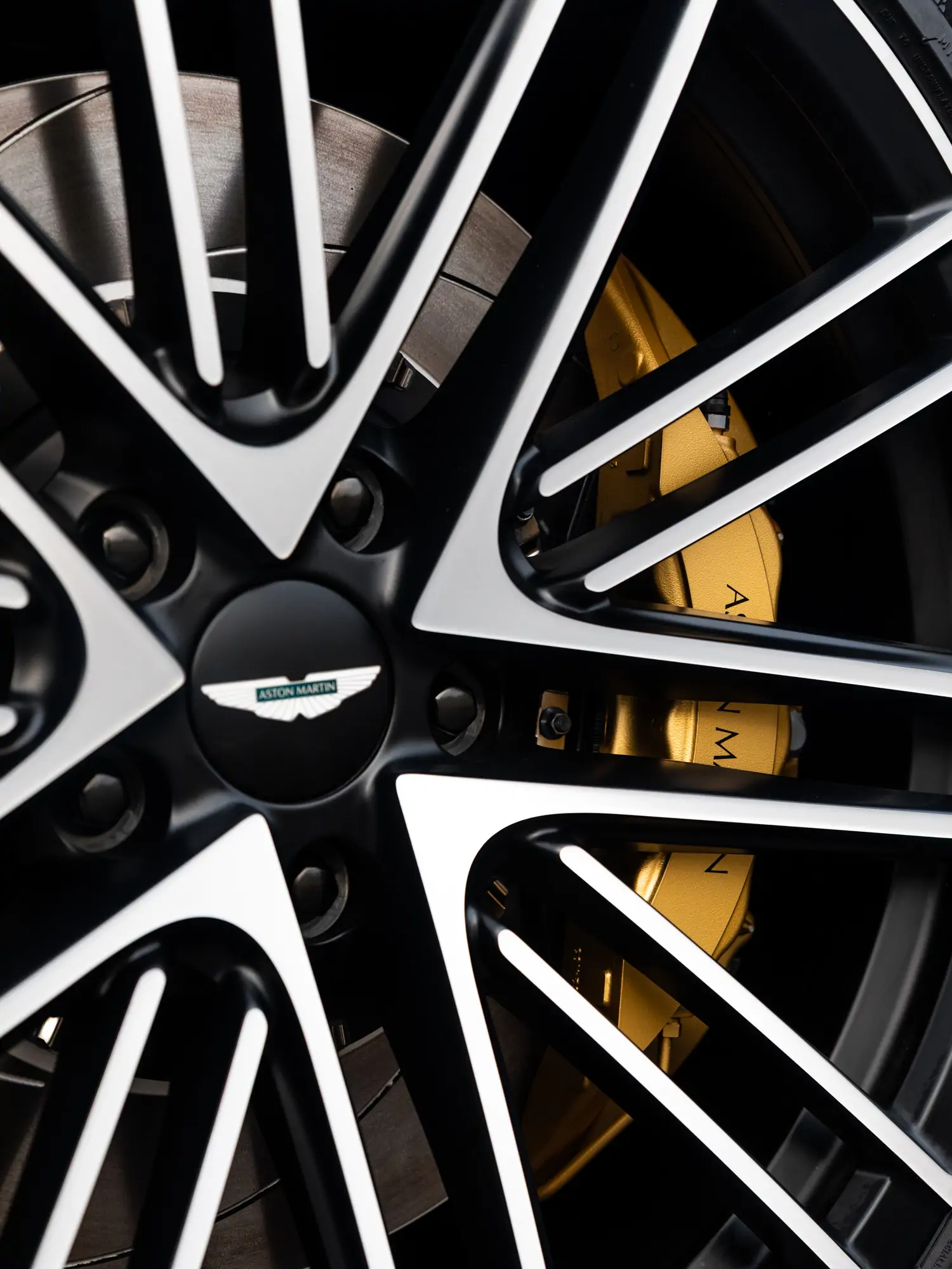 Image ASTON MARTIN DB12 V8 4.0 680ch BVA8