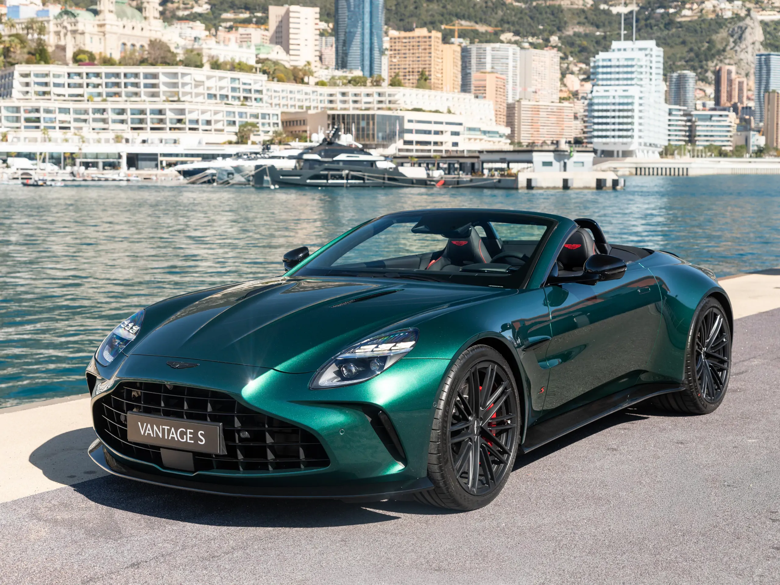 Photo ASTON MARTIN Vantage S Roadster V8 4.0 680ch BVA