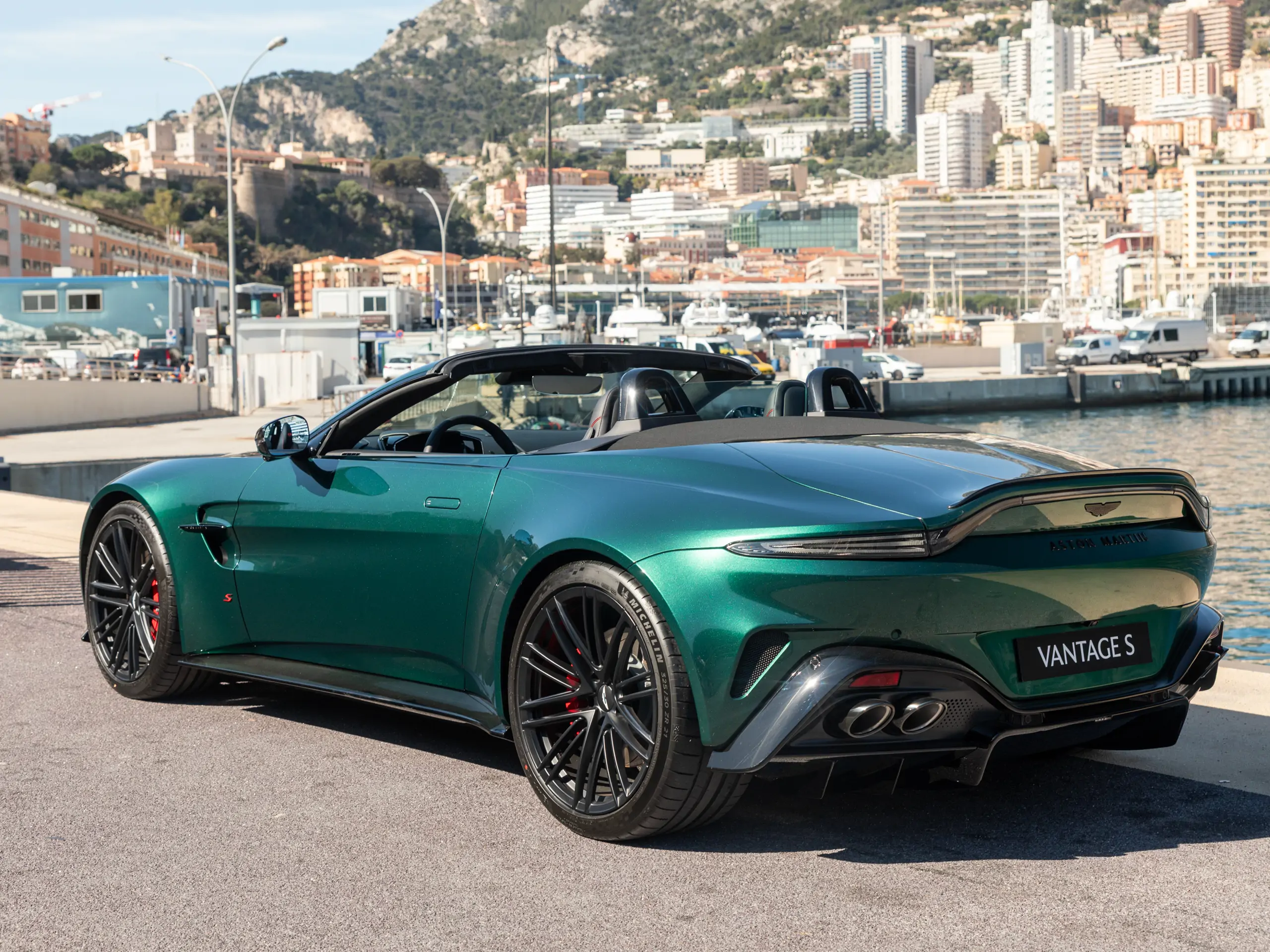 Image ASTON MARTIN Vantage S Roadster V8 4.0 680ch BVA