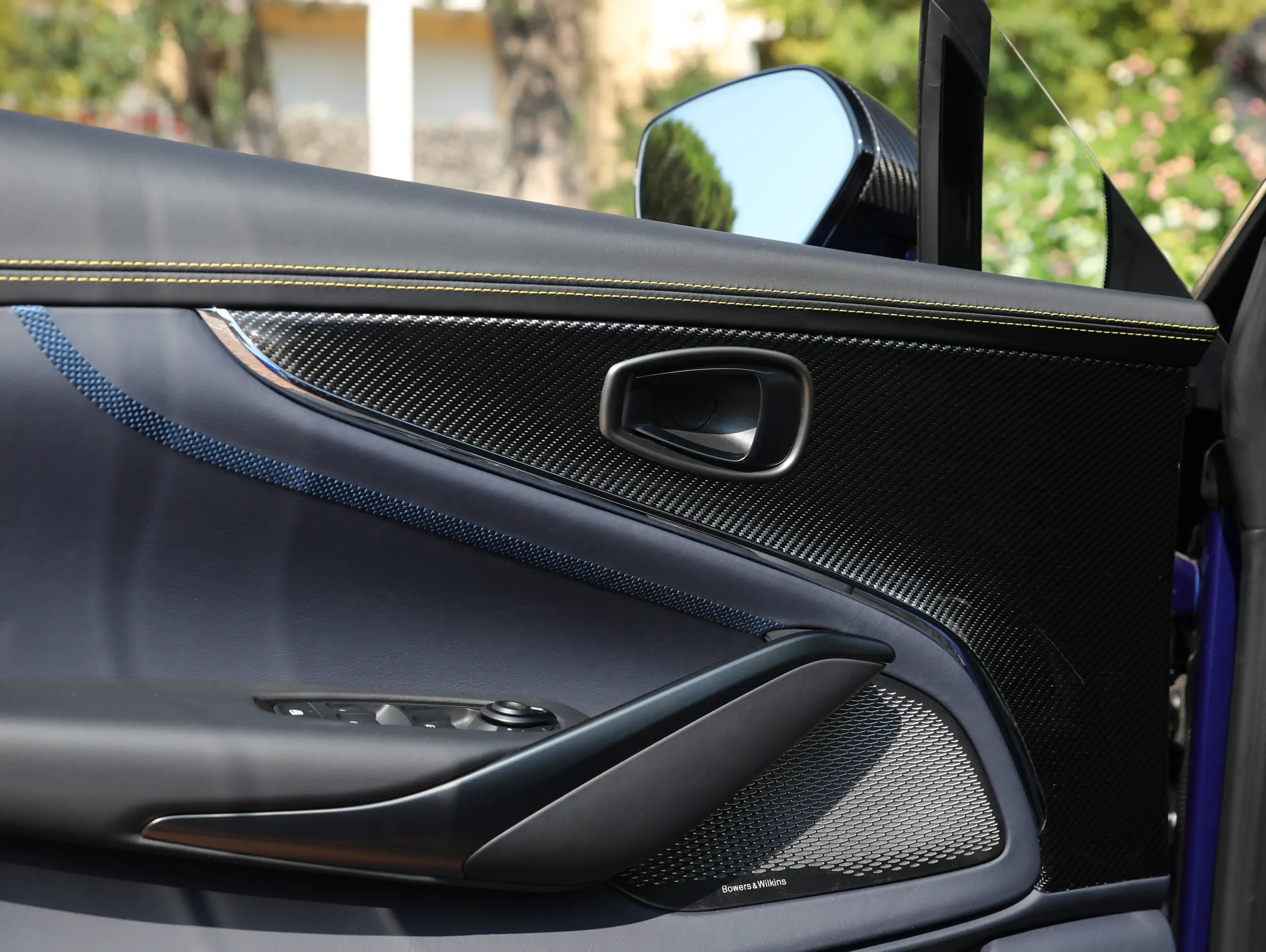 Image ASTON MARTIN DBX V8 4.0 Biturbo 707ch BVA9
